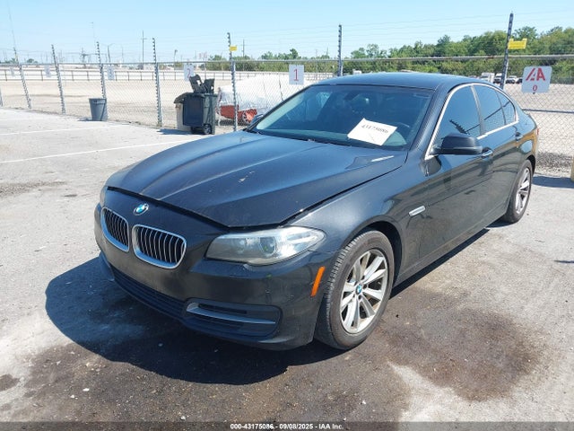 BMW 528I 2014 WBA5A5C54ED509142 Image 2