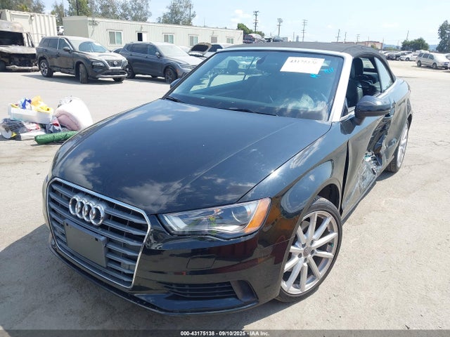 Audi 2016 2016 WAU67LFF8G1002728 Image 2