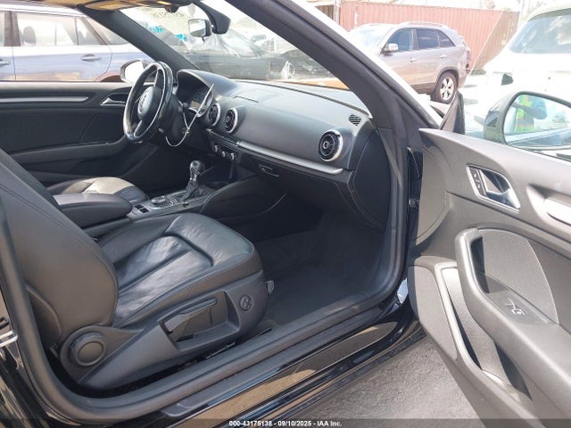 Audi 2016 2016 WAU67LFF8G1002728 Image 5