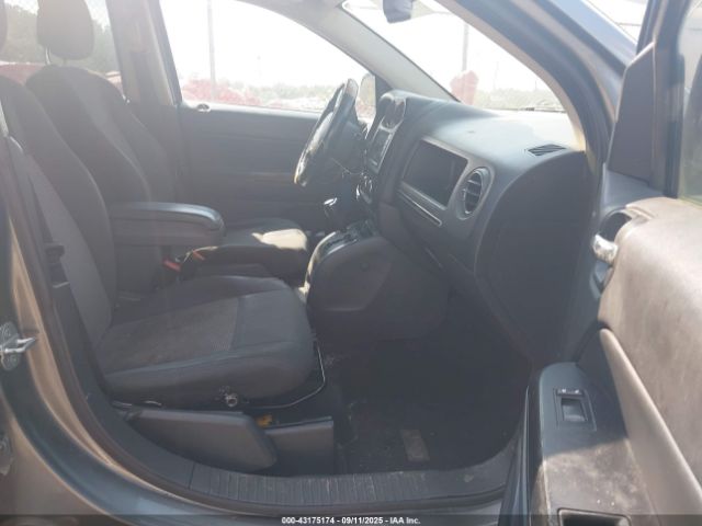 2011 JEEP COMPASS 1J4NT1FB9BD190401 Photo 4