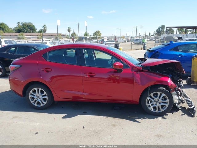 3MYDLBYVXJY307060 Toyota p5v