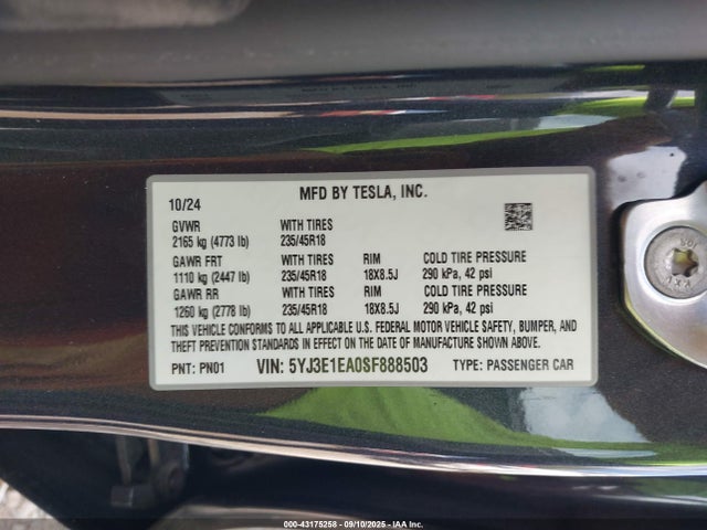 2025 TESLA MODEL 3 5YJ3E1EA0SF888503 Photo 8