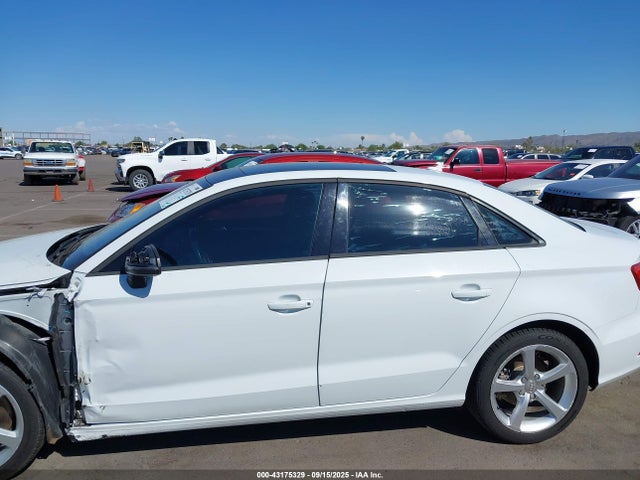 WAUACGFF7F1083085 Audi A3
