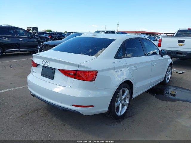 2015 AUDI A3 WAUACGFF7F1083085 Photo 3