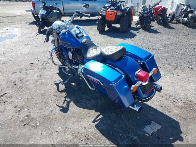 2010 HARLEY-DAVIDSON FLHR 1HD1FB414AB649807 Photo 2