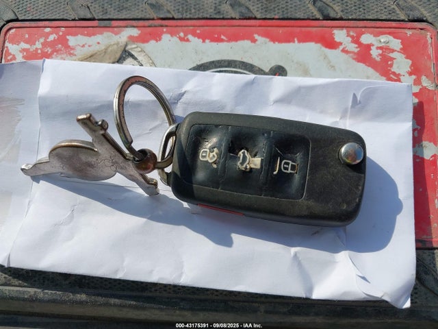 1VWAT7A3XHC081643 Volkswagen tsi