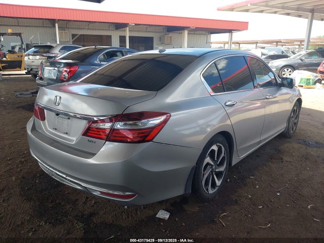 1HGCR3F84HA007512 Honda j35y1