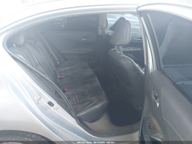 1HGCR3F84HA007512 Honda j35y1