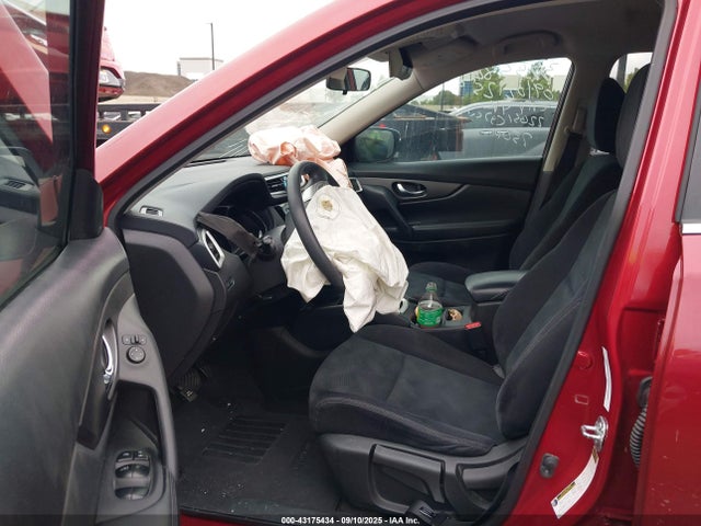 Nissan 2016 2016 JN8AT2MT6GW030109 Image 5