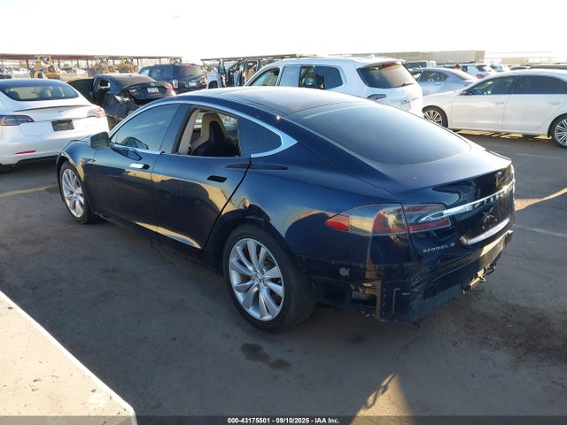 2013 TESLA MODEL S 5YJSA1AG3DFP04871 Photo 2