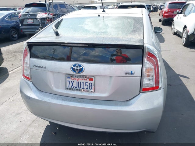 Toyota Prius 2014 JTDKN3DUXE1750869 Image 29