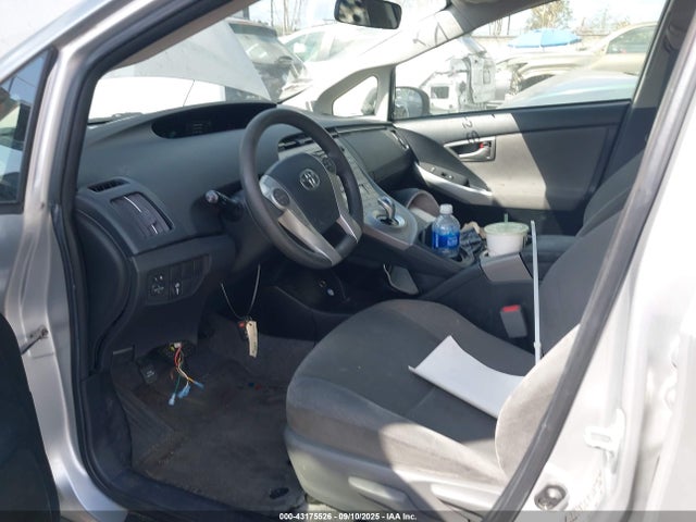 Toyota Prius 2014 JTDKN3DUXE1750869 Image 30