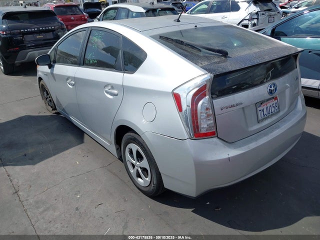 Toyota Prius 2014 JTDKN3DUXE1750869 Image 15