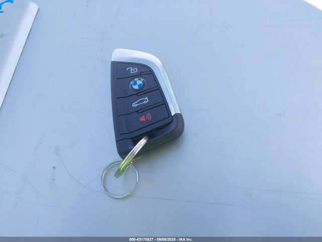 3MW69CW04S8F64717 BMW 2025