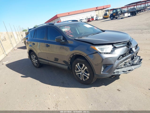 Toyota 2ar-fe 2018 2T3BFREV7JW743512 Image 1