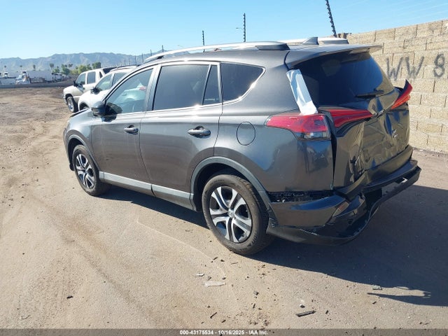 Toyota 2ar-fe 2018 2T3BFREV7JW743512 Image 3