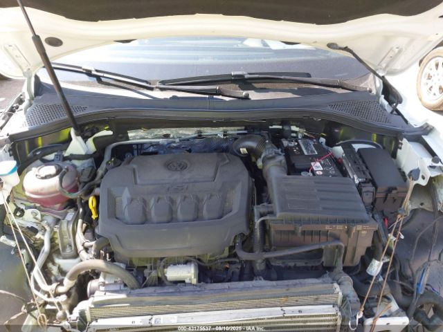 2021 VOLKSWAGEN TIGUAN 3VV4B7AX9MM157188 Photo 9