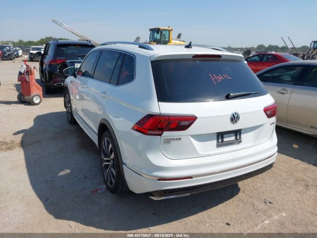 2021 VOLKSWAGEN TIGUAN 3VV4B7AX9MM157188 Photo 2