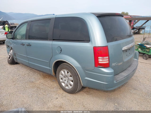 2008 CHRYSLER TOWN & COUNTRY 2A8HR44H28R627664 Photo 2