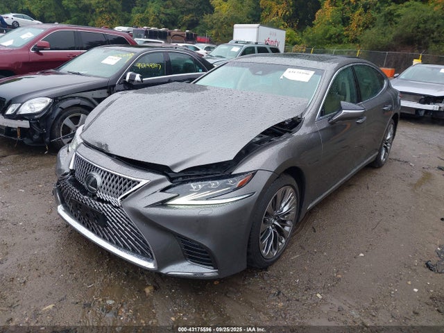 JTHC51FF8J5005269 Lexus v35a-fts