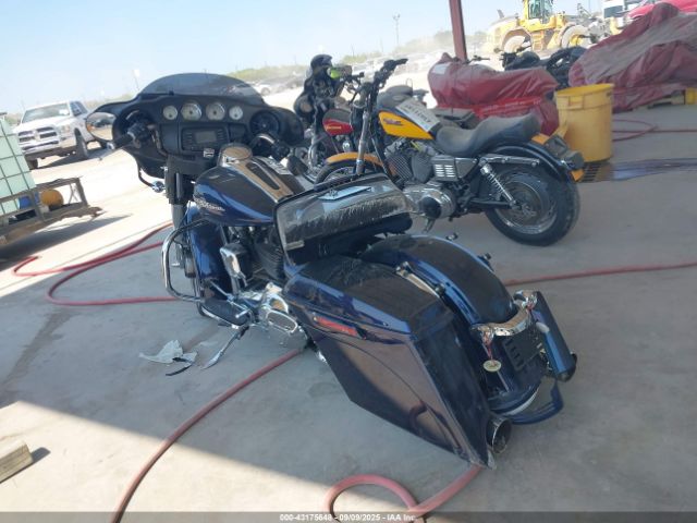 2014 HARLEY-DAVIDSON FLHX 1HD1KBM3XEB621139 Photo 2