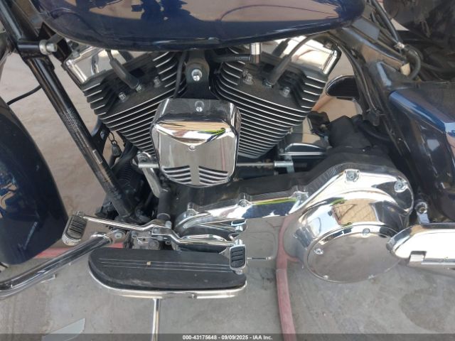 2014 HARLEY-DAVIDSON FLHX 1HD1KBM3XEB621139 Photo 8