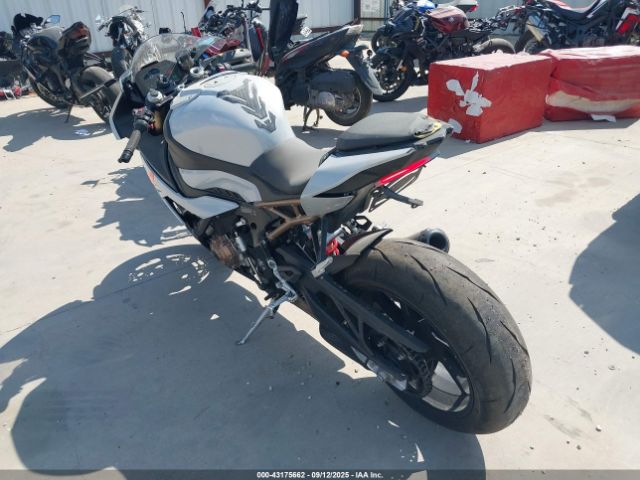 2021 BMW S 1000 WB10E2303M6D77997 Photo 2