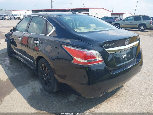 1N4AL3AP8FN362541 Nissan 2015