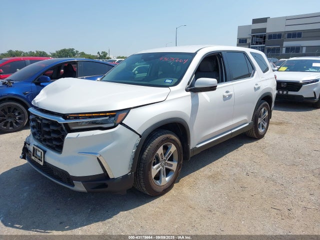 Honda j35y8 2024 5FNYG2H49RB014950 Image 2