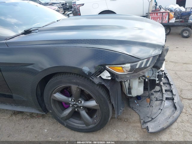 Ford 2016 2016 1FA6P8TH5G5222767 Image 18
