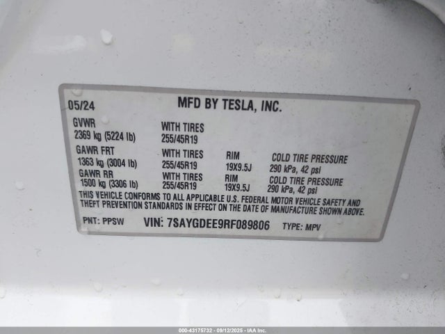 2024 TESLA MODEL Y 7SAYGDEE9RF089806 Photo 8