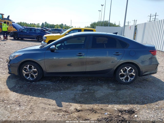 3KPF24AD3KE123492 KIA mpi nu
