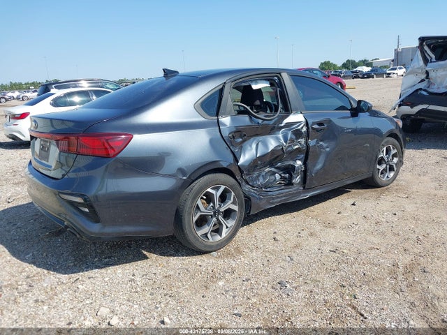 3KPF24AD3KE123492 KIA mpi nu
