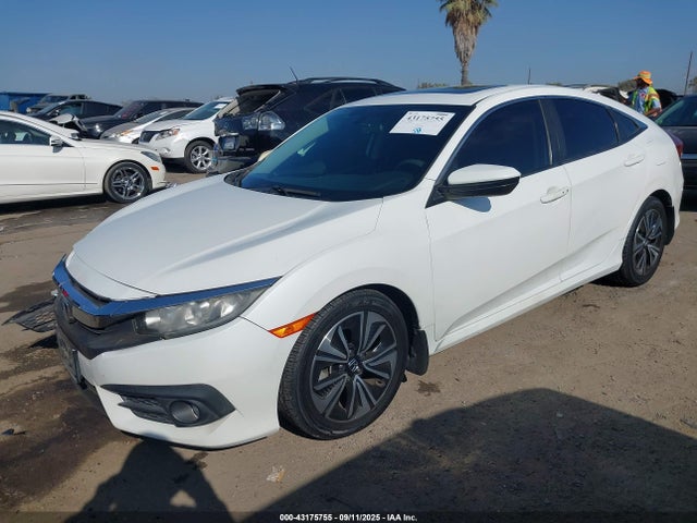 Honda l15b7 2016 2HGFC1F30GH658093 Image 2