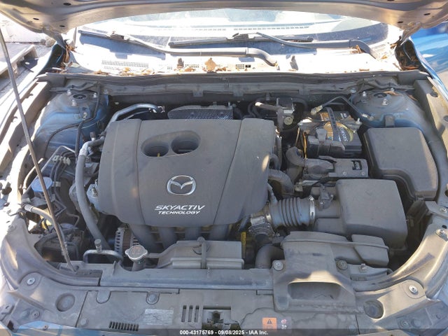3MZBN1K71JM175718 Mazda pe