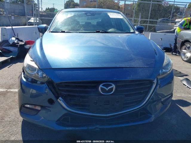 3MZBN1K71JM175718 Mazda pe