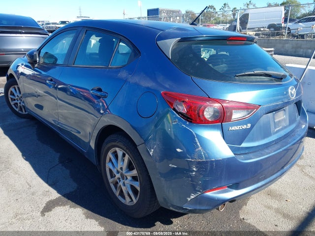 3MZBN1K71JM175718 Mazda pe