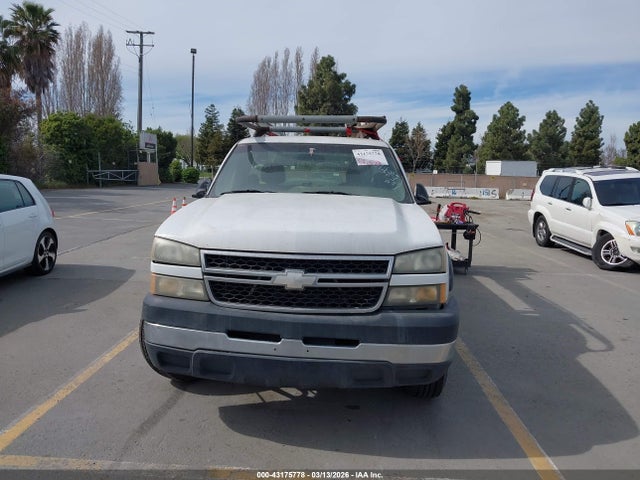Продаж на аукціоні авто 2006 Chevrolet Silverado 2500hd Work Truck, vin: 1GCHC24U56E172684, номер лоту: 43175778
