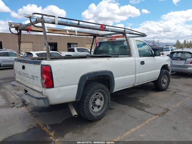 Продаж на аукціоні авто 2006 Chevrolet Silverado 2500hd Work Truck, vin: 1GCHC24U56E172684, номер лоту: 43175778