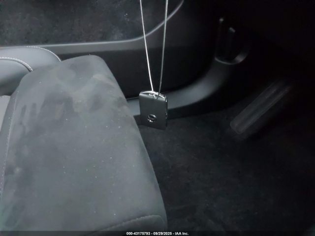 2023 VOLVO XC40 RECHARGE PURE ELECTRIC YV4ED3UMXP2085272 Photo 10