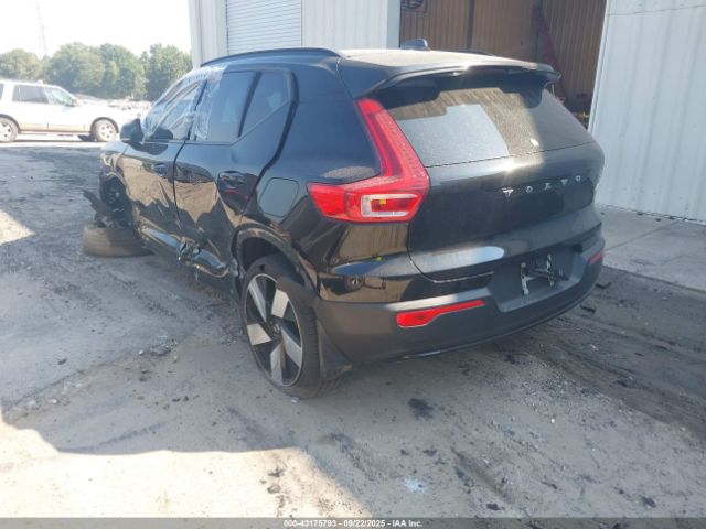 2023 VOLVO XC40 RECHARGE PURE ELECTRIC YV4ED3UMXP2085272 Photo 2