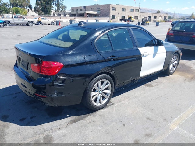 BMW 320i 2015 WBA3B1G50FNT05487 Image 4