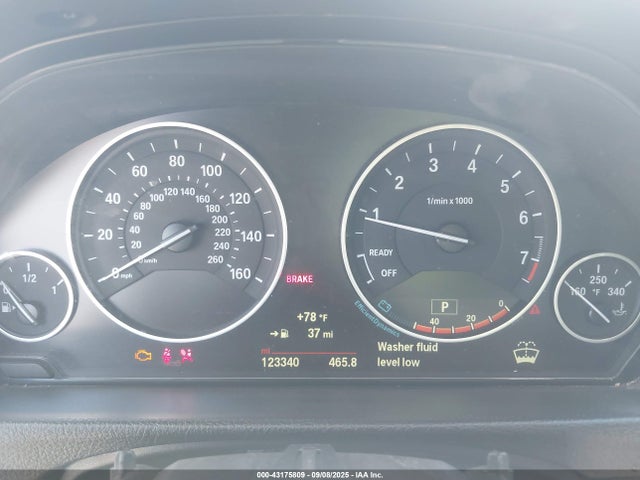 BMW 320i 2015 WBA3B1G50FNT05487 Image 7