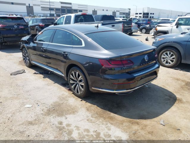 2019 VOLKSWAGEN ARTEON WVWBR7AN7KE000617 Photo 2