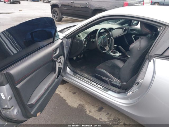 2015 SUBARU BRZ JF1ZCAC12F9604183 Photo 4