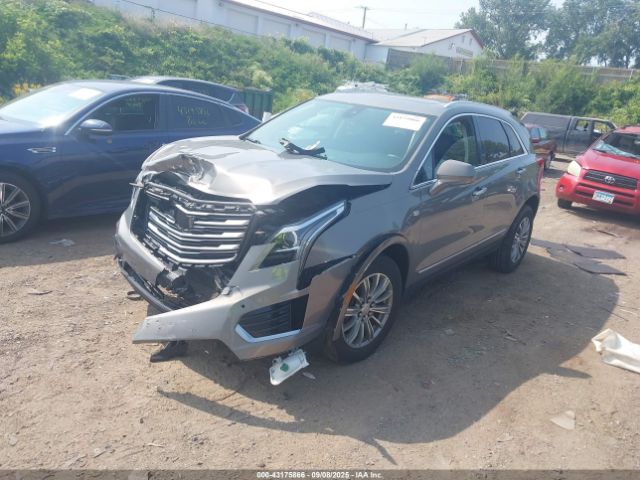 2018 CADILLAC XT5 1GYKNDRS1JZ127644 Photo 1
