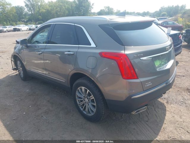 2018 CADILLAC XT5 1GYKNDRS1JZ127644 Photo 2