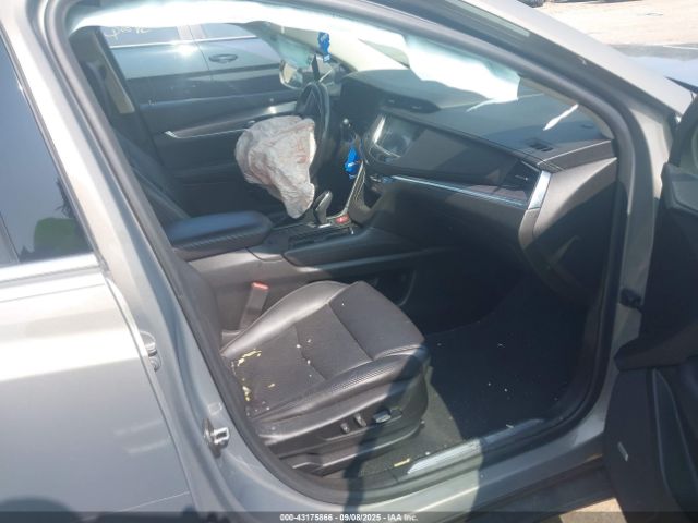 2018 CADILLAC XT5 1GYKNDRS1JZ127644 Photo 4