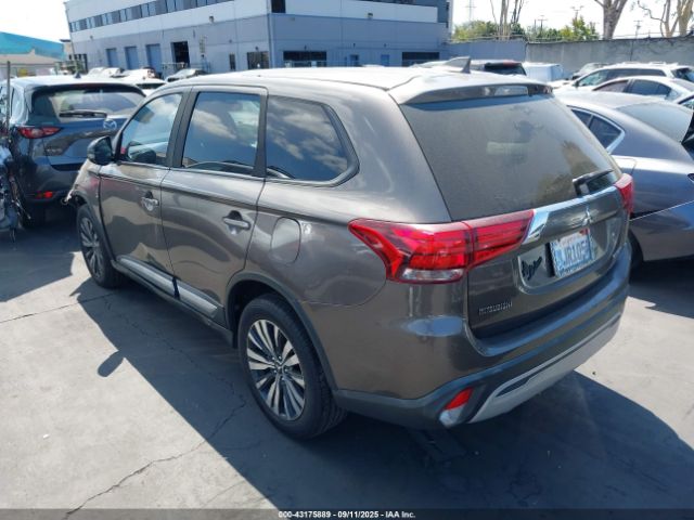 2019 MITSUBISHI OUTLANDER JA4AD2A33KZ026291 Photo 2