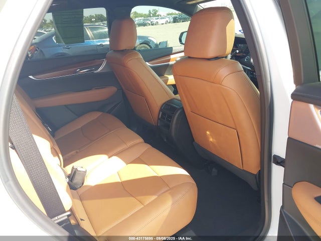 2021 CADILLAC XT5 1GYKNCRS5MZ147393 Photo 7